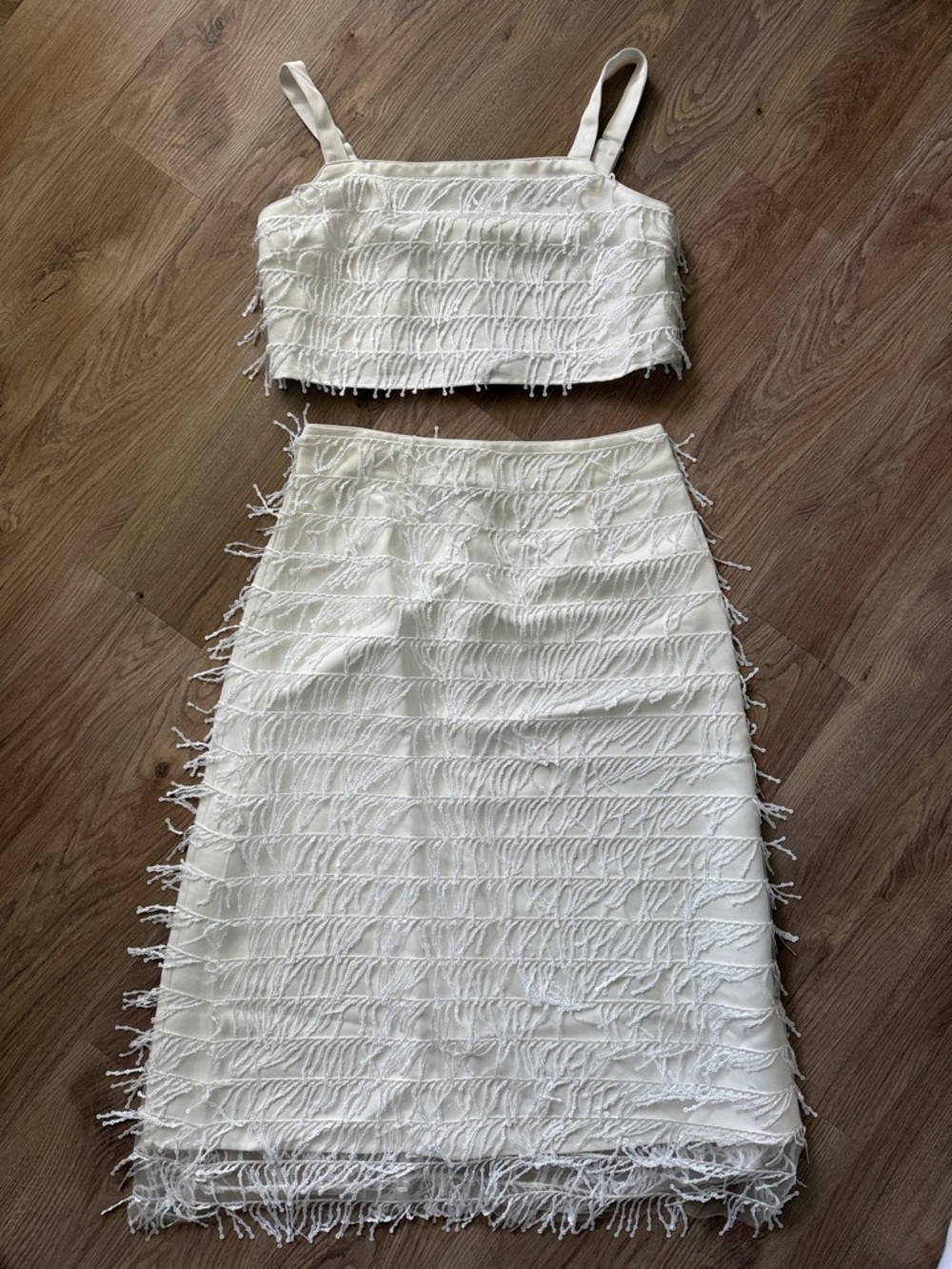 Petal & Pup Women’s White Fringe Sequin Top & Skirt Set